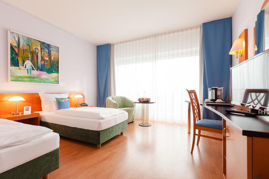 באדן-באדן Hotel Tannenhof מראה חיצוני תמונה