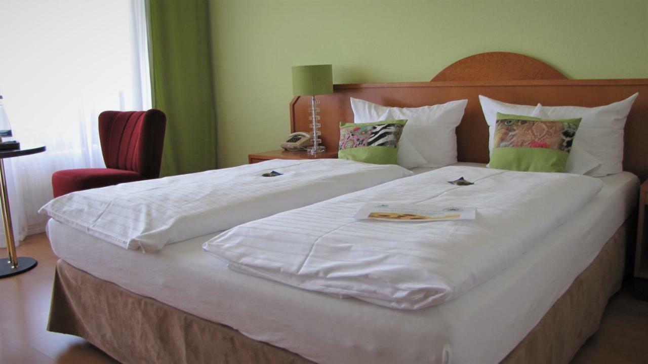 באדן-באדן Hotel Tannenhof מראה חיצוני תמונה